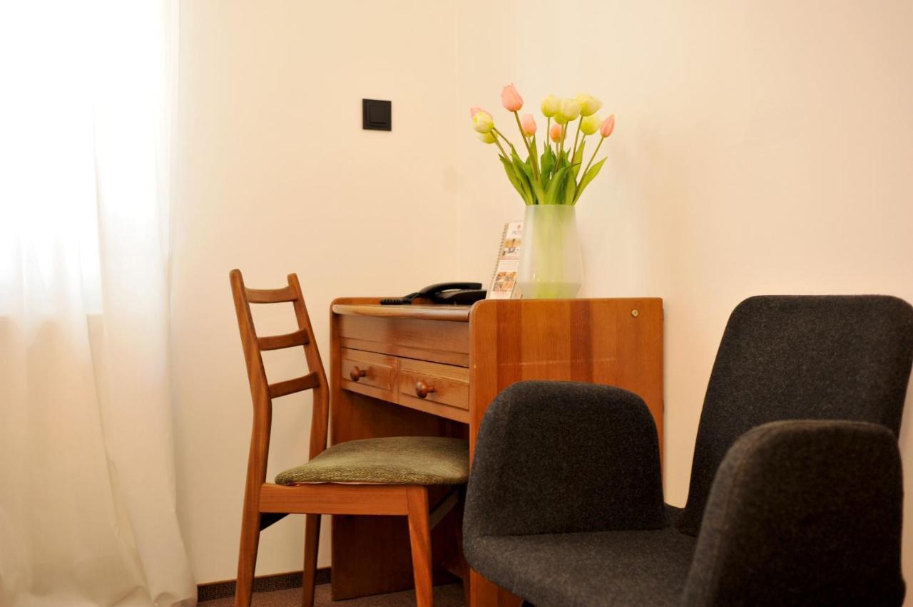 Hotel Protea Boleslawiec Boleslawiec  Kültér fotó