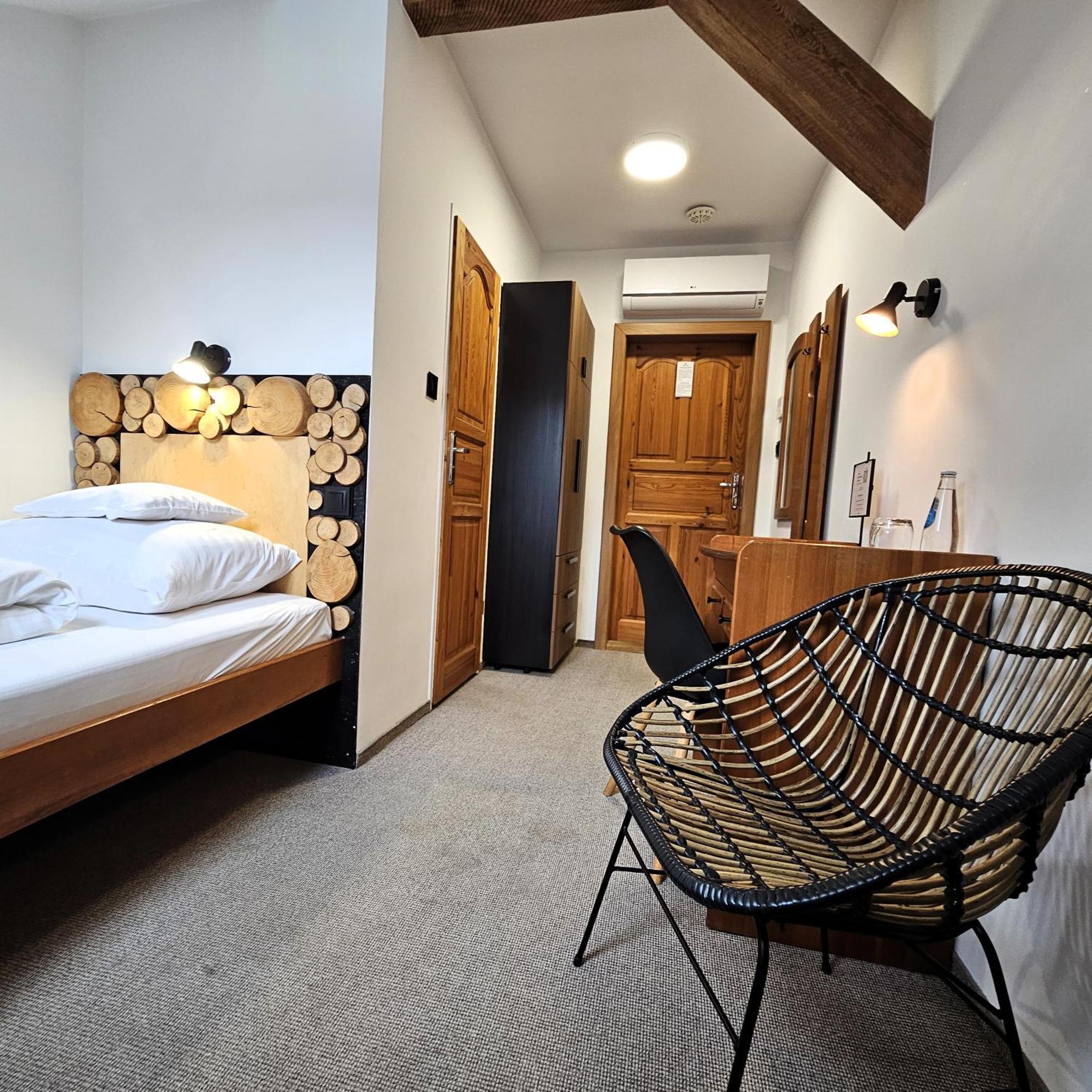 Hotel Protea Boleslawiec Boleslawiec  Kültér fotó
